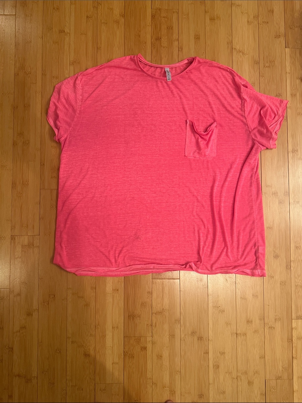 Zenana Outfitters Hot Pink Short Sleeve Pocket Tee